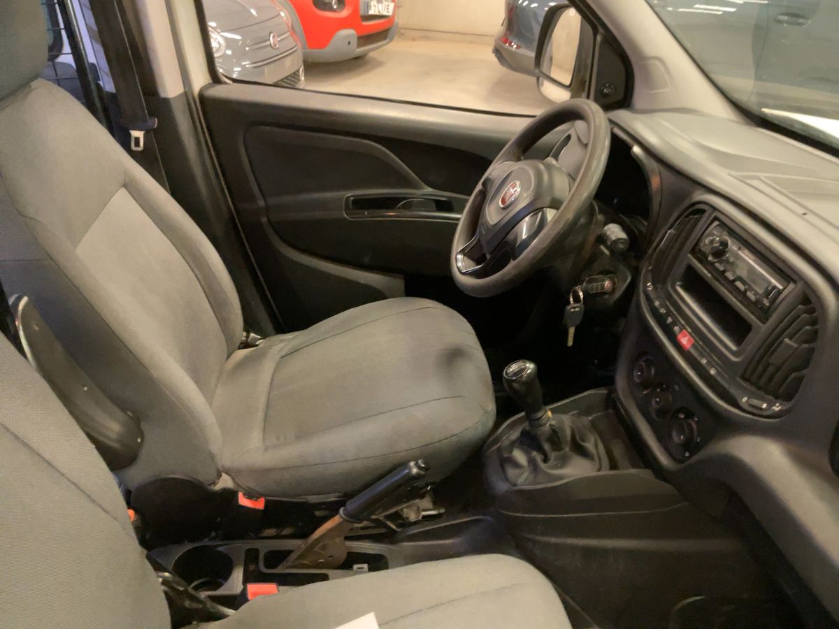 Fiat Doblo 2016 — photo 17