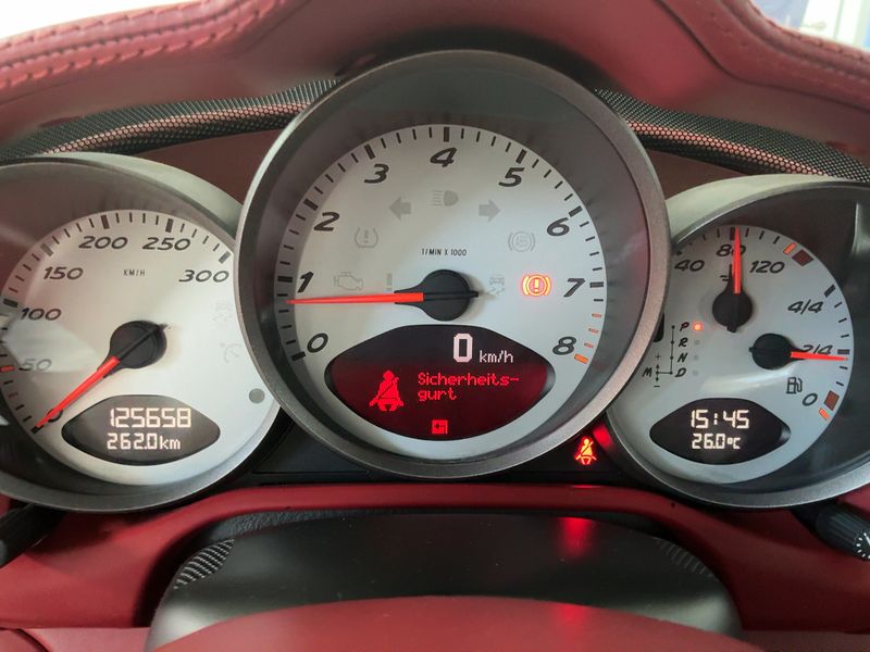 Porsche Cayman S — zdjęcie 13