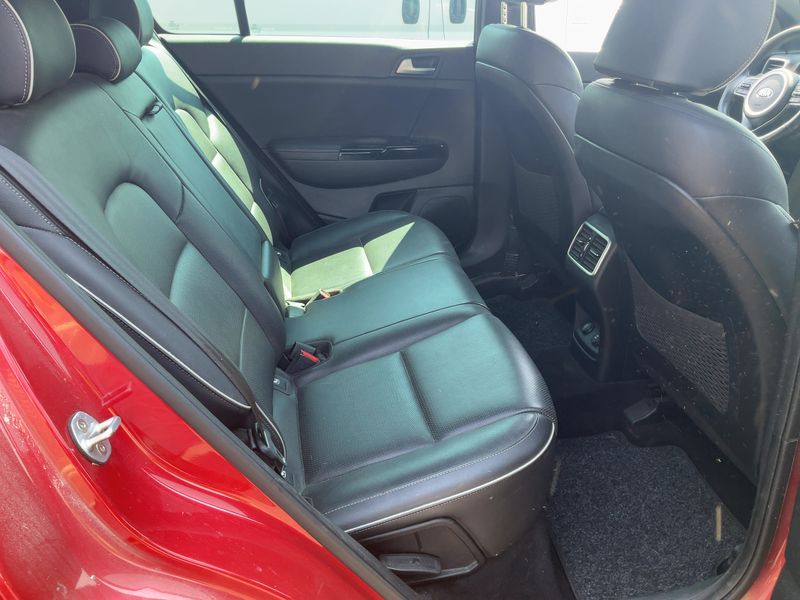 Kia Sportage 1.7 CRDi GT Line Pack Premium 2WD — zdjęcie 14