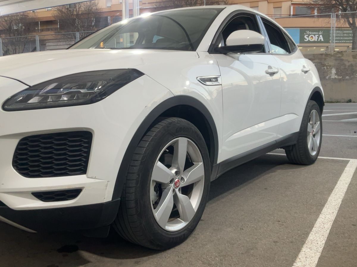 Jaguar E-Pace d'occasion