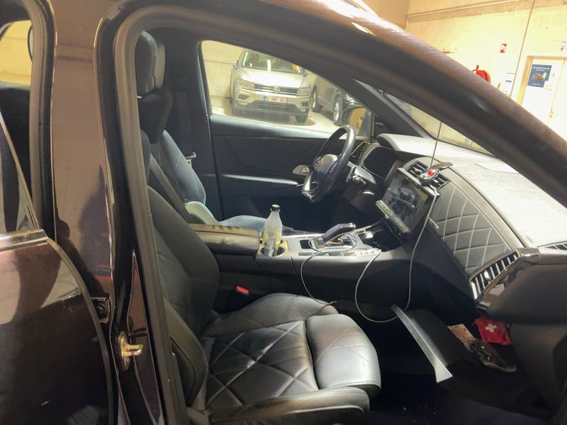 DS Automobiles DS7 Crossback 2.0 Blue-HDi BeChic — zdjęcie 11
