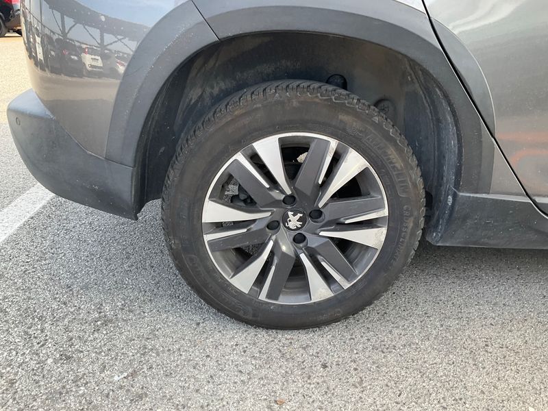 Peugeot 2008 1.6 Blue-HDi Allure 2017 – снимка 9