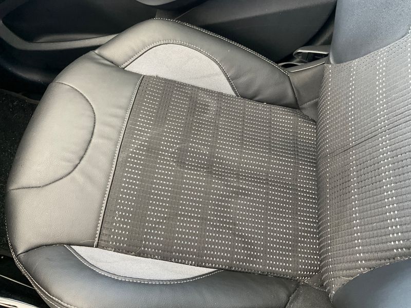 Peugeot 2008 1.6 Blue-HDi Allure 2017 – снимка 25