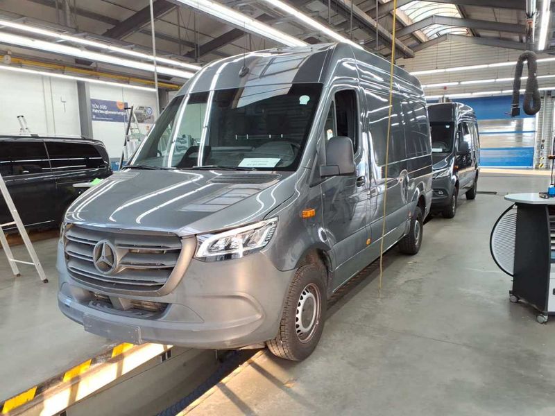Mercedes-Benz Sprinter 317 CDI RWD PRO L2