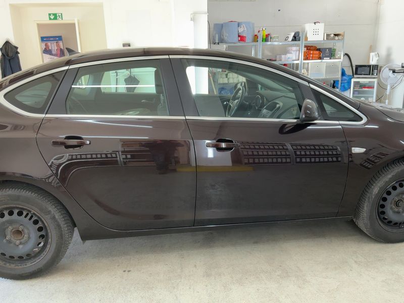 Opel Astra 1.6 CDTI DPF Excellence ecoFlex — zdjęcie 7