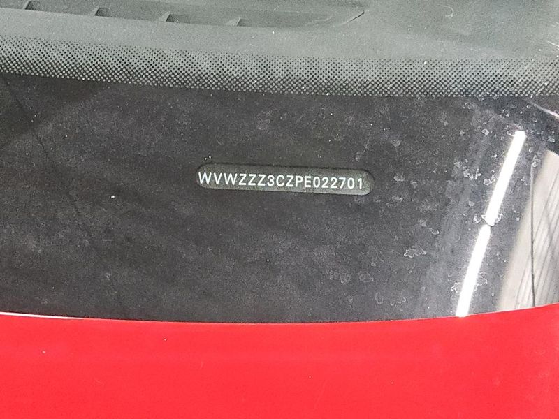 Volkswagen Passat 2.0 TDI Business — zdjęcie 18