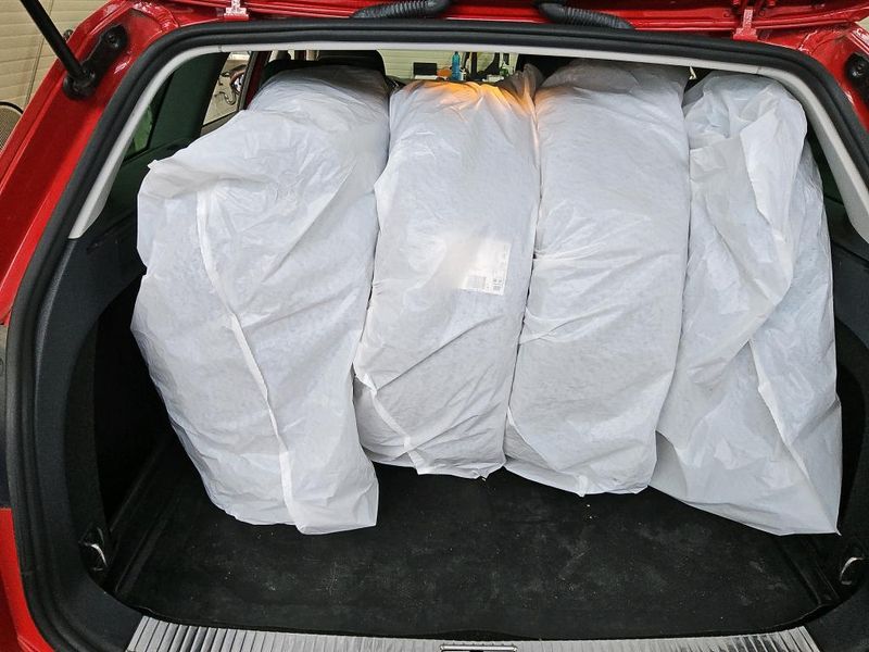 Volkswagen Passat 2.0 TDI Business — zdjęcie 21