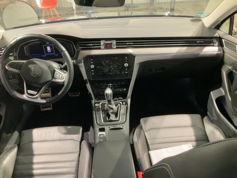 Volkswagen Passat Alltrack 2.0 TDI 4Motion — zdjęcie 12