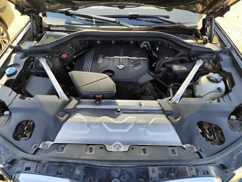 BMW X4 xDrive 20d — zdjęcie 8