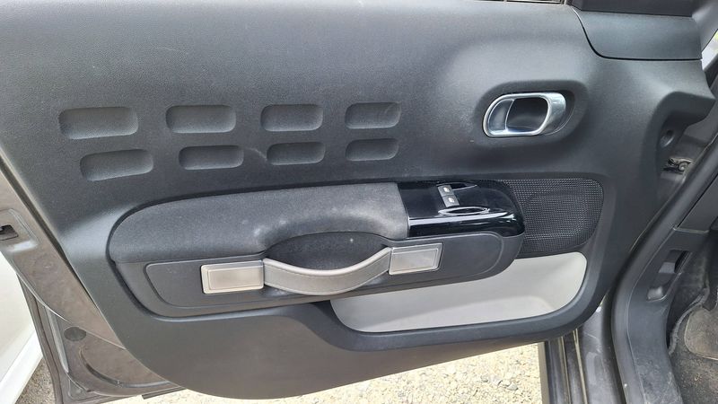 Citroen C3 1.2 PureTech Shine 2020 – снимка 40