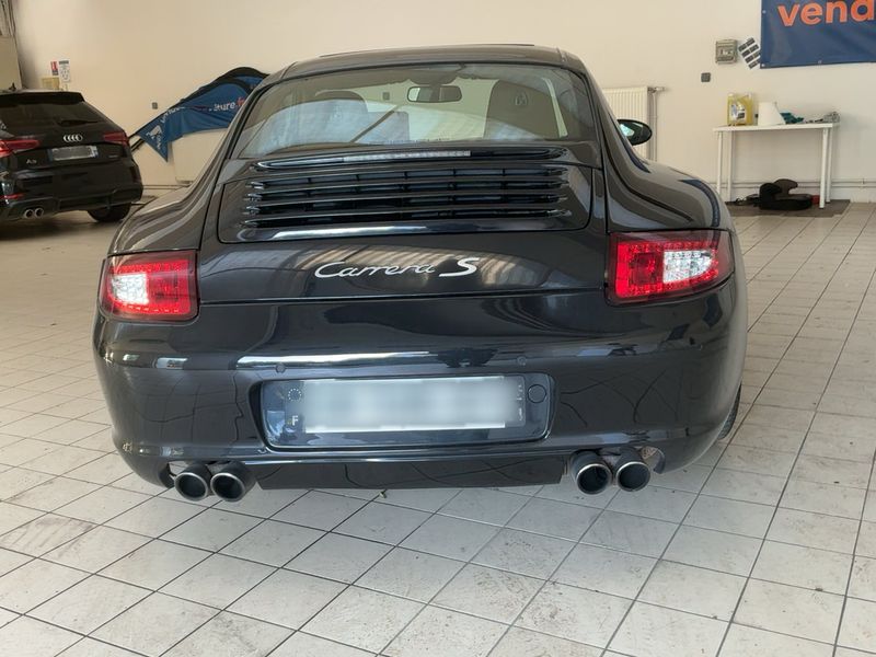 Porsche 911 997 Carrera S — zdjęcie 5