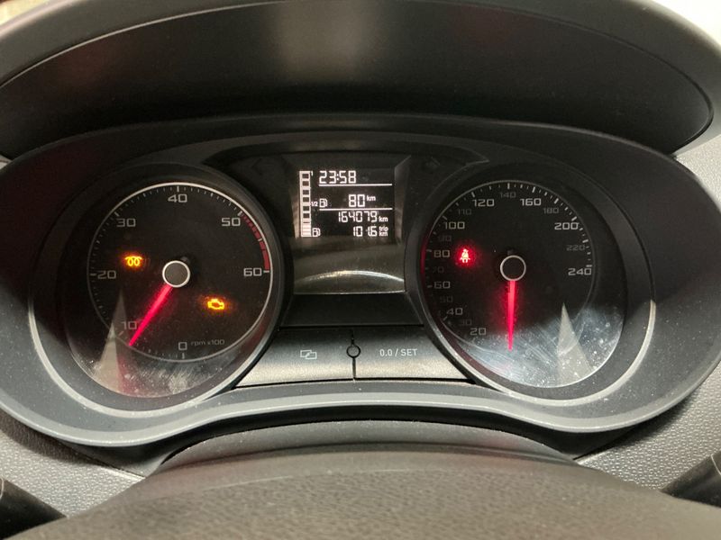 Seat Ibiza 1.6 TDI Stylance / Style — zdjęcie 4
