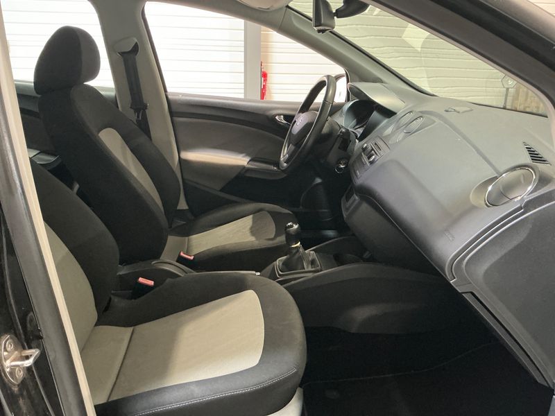 Seat Ibiza 1.6 TDI Stylance / Style — zdjęcie 3