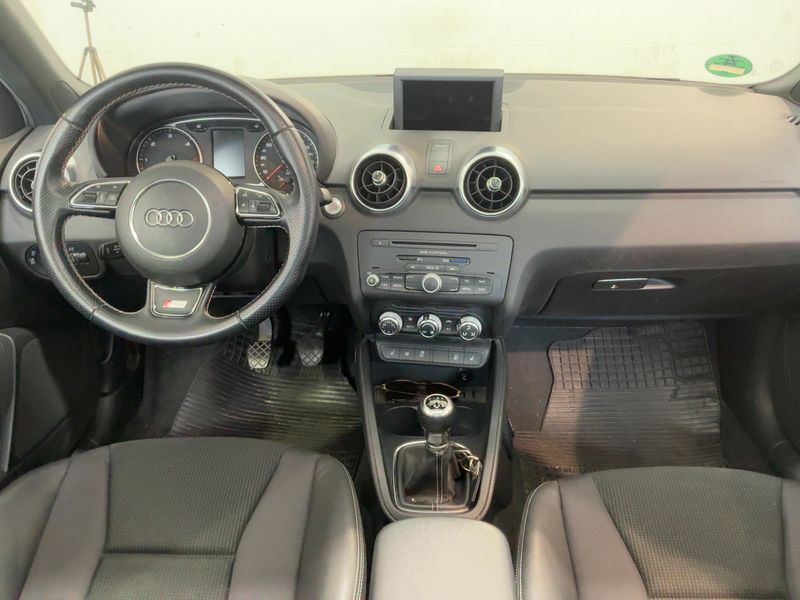 Audi A1 Sportback 2.0 TDI S line Sportpaket — zdjęcie 12