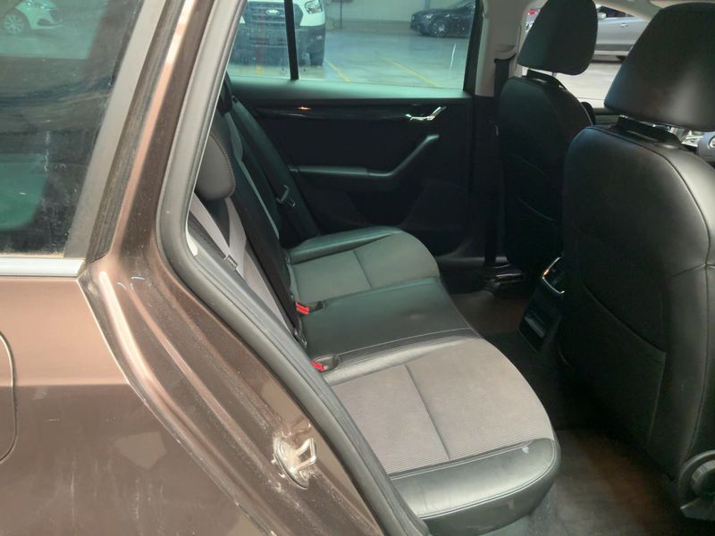 Skoda Octavia 2.0 TDI Style 2017 – снимка 19