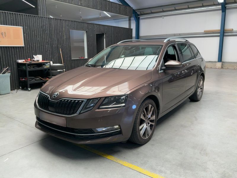 Skoda Octavia 2.0 TDI Style 2017 – снимка 1
