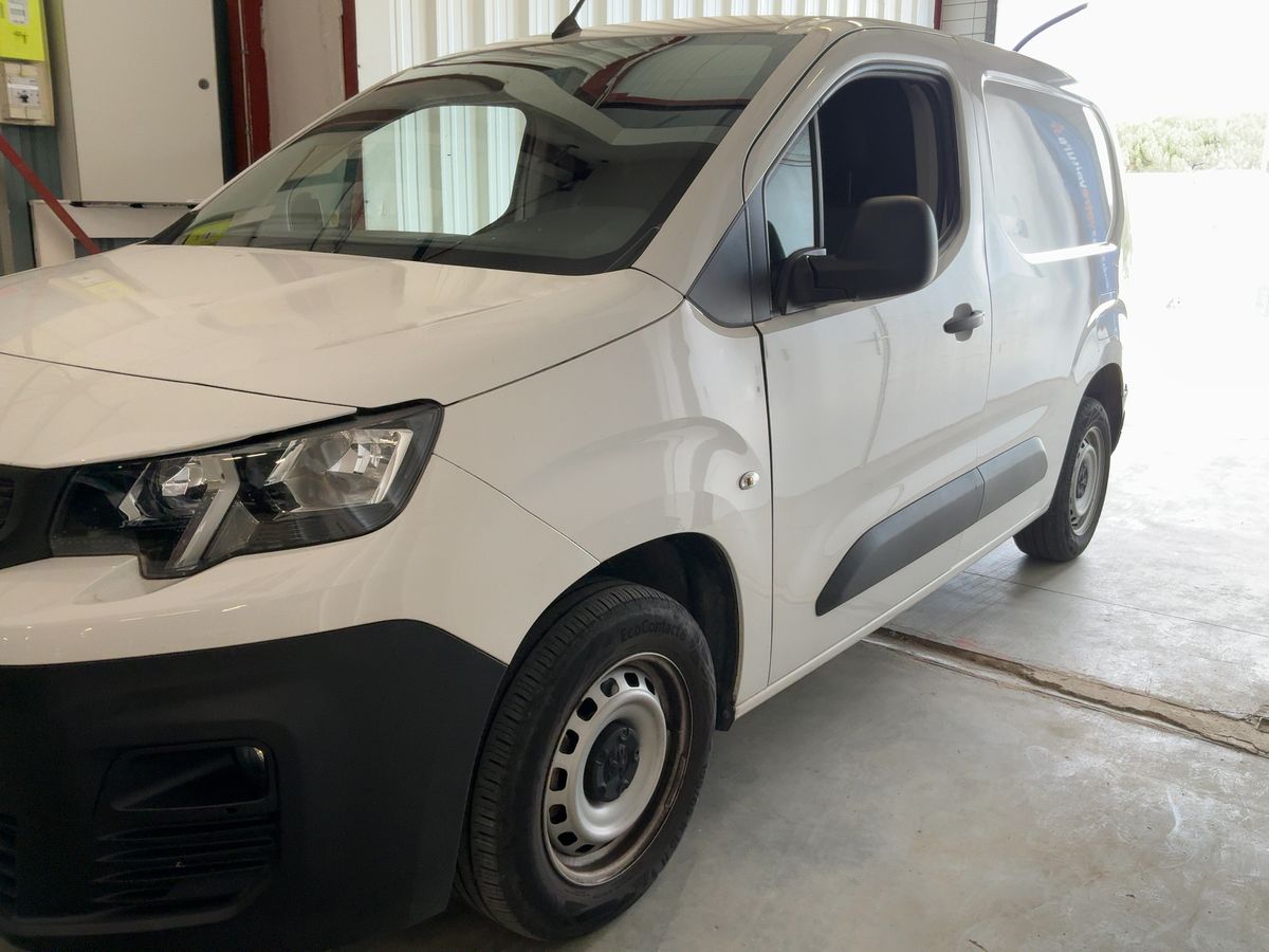Peugeot Partner 1.2 PureTech Premium L1