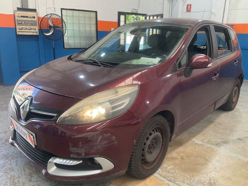 2014 Renault Scenic