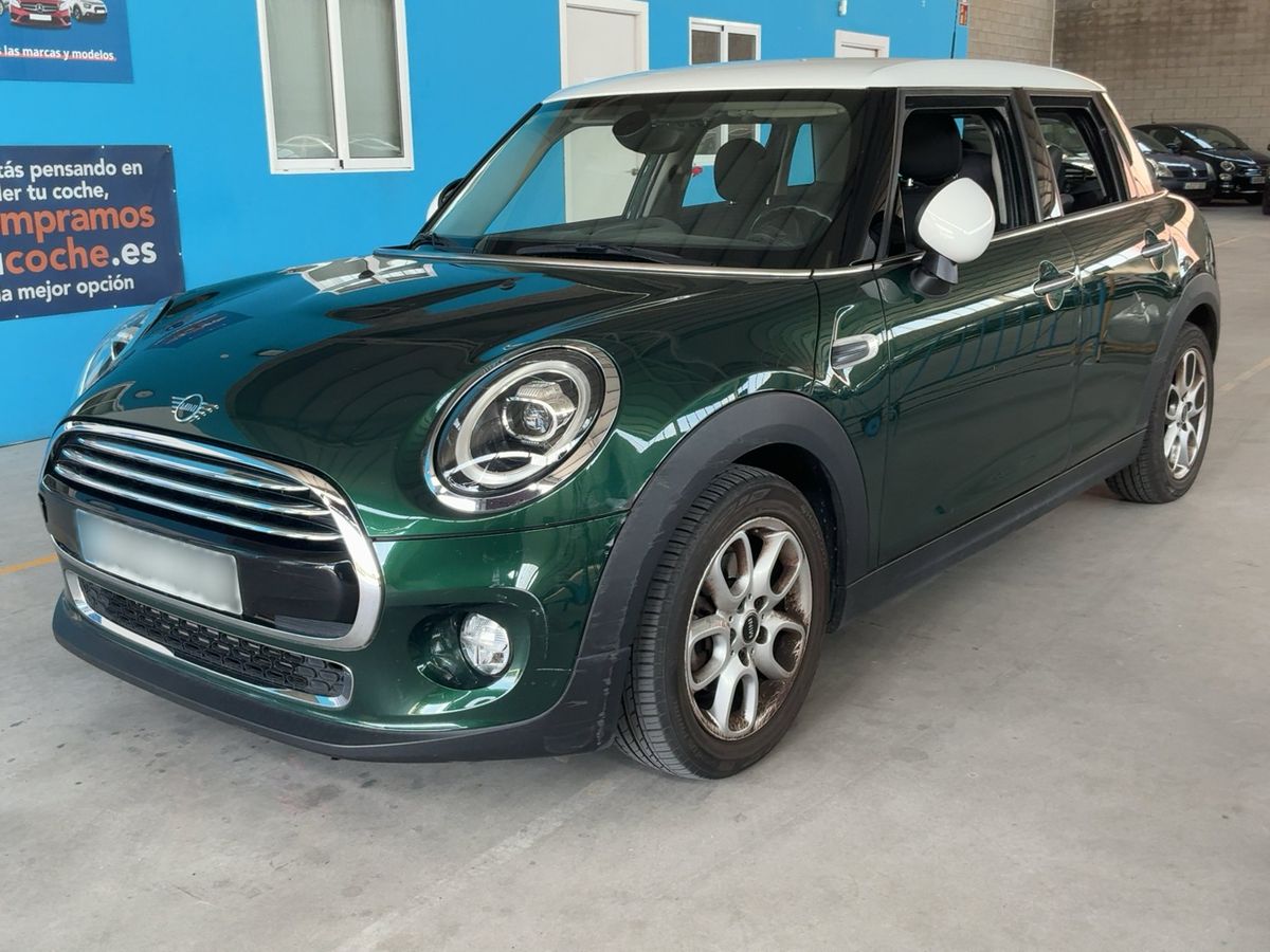 MINI Cooper 2018 — photo 1