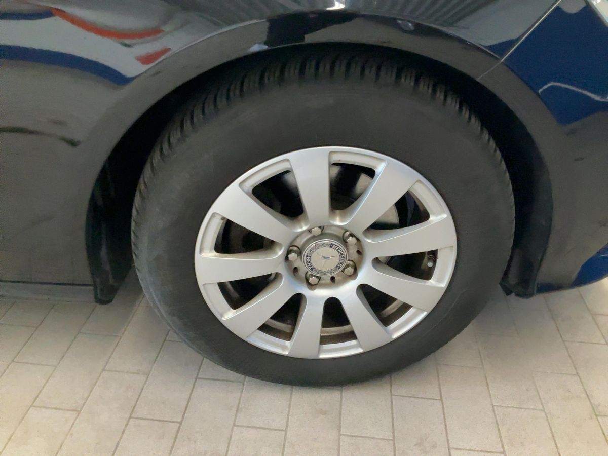 Mercedes-Benz E-Klasse 2015 — photo 12