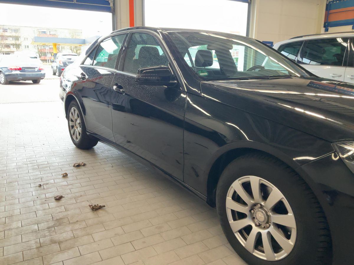 Mercedes-Benz E-Klasse 2015 — photo 13