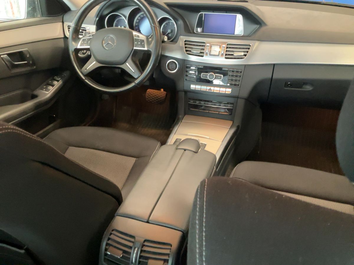 Mercedes-Benz E-Klasse 2015 — photo 18