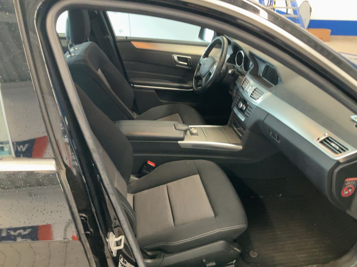 Mercedes-Benz E-Klasse 2015 — photo 17