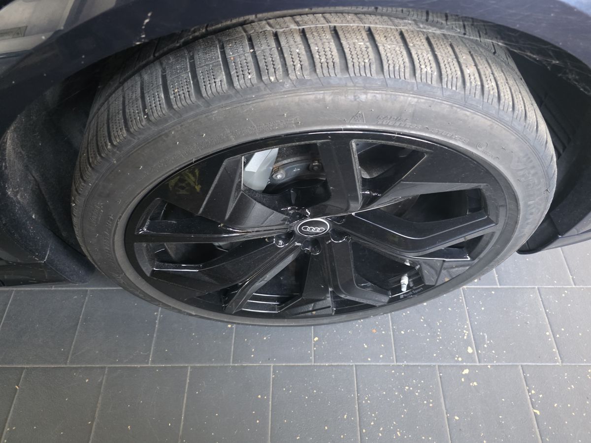 Audi RS 2023 — photo 30