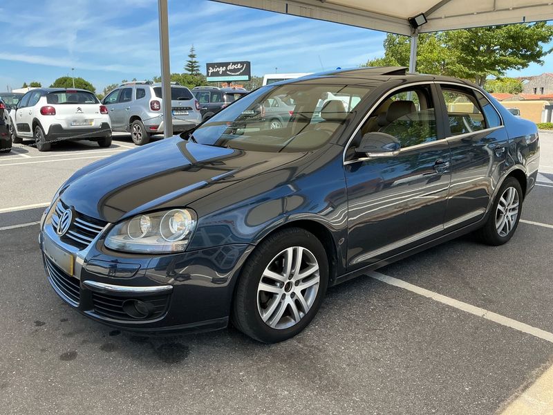 Volkswagen Jetta 1.9 TDI Advance — zdjęcie 2