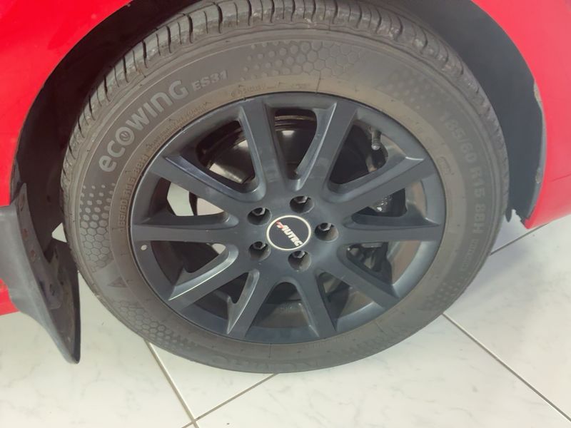Volkswagen Polo 1.0 Trendline BlueMotion Tech 2015 – снимка 11