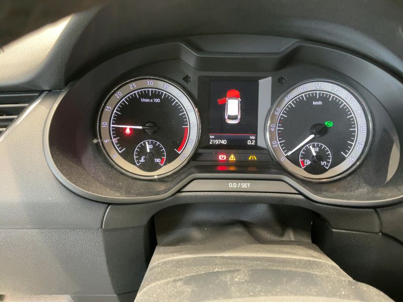 Skoda Octavia 2.0 TDI Style — zdjęcie 13