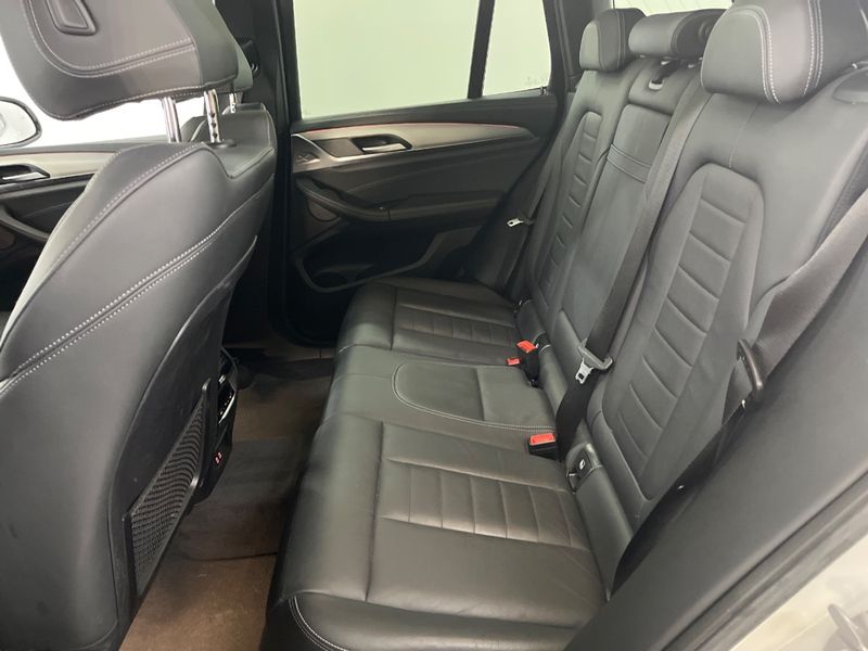 BMW iX3 electric drive 210 kW Impressive — zdjęcie 8