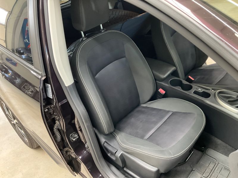 Nissan Qashqai 1.6 dCi I-Way 2012 – снимка 33