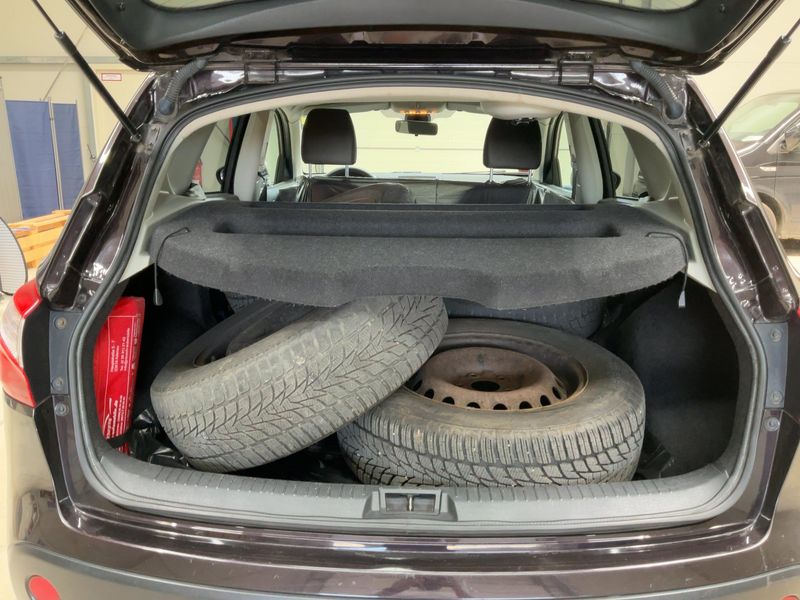 Nissan Qashqai 1.6 dCi I-Way 2012 – снимка 16