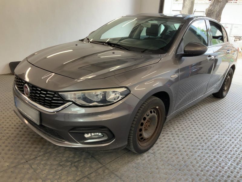 Fiat Tipo 1.3 M-Jet Easy 2016 – снимка 1