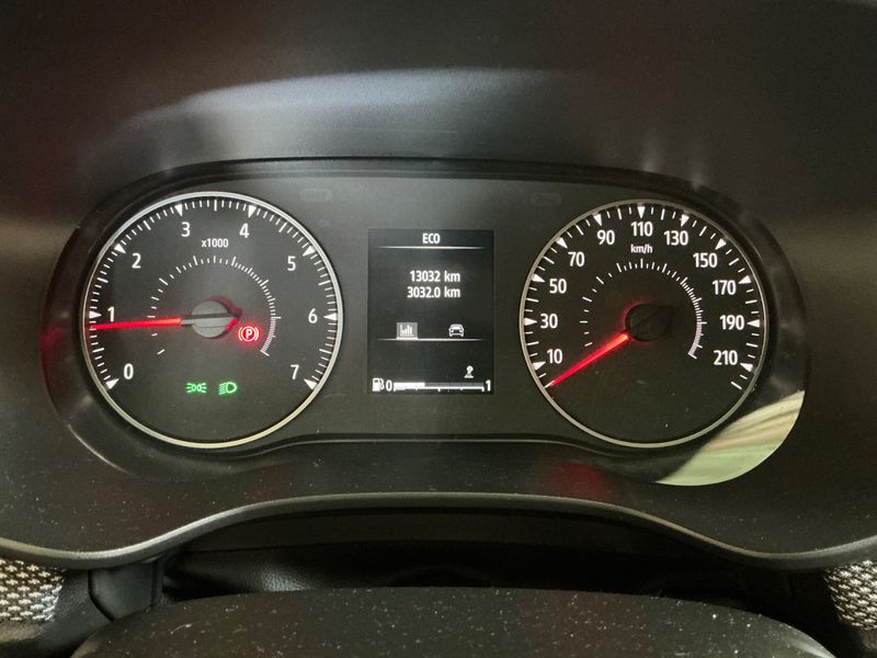 Dacia Jogger 1.0 TCe Extreme+ — zdjęcie 13