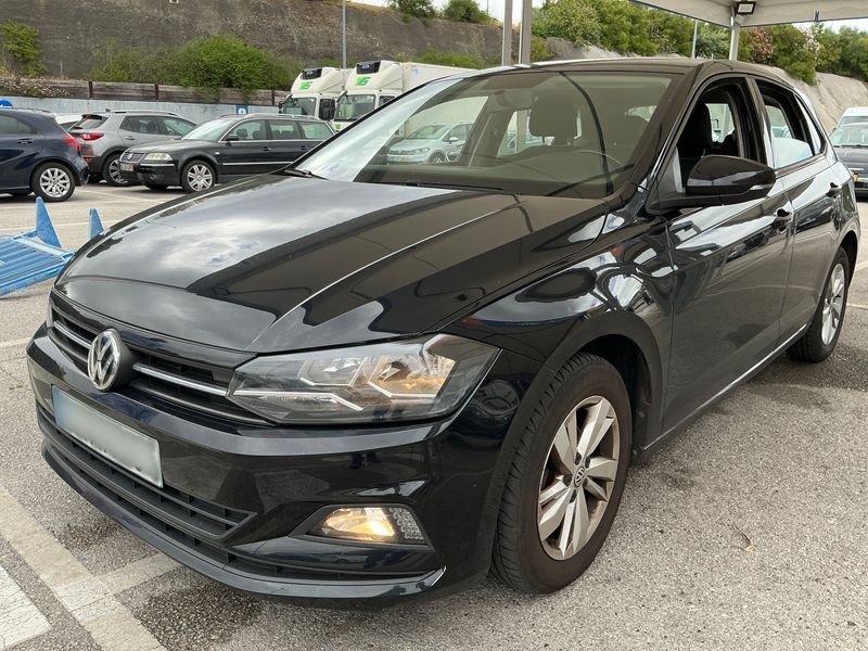 Volkswagen Polo 1.0 Advance — zdjęcie 1