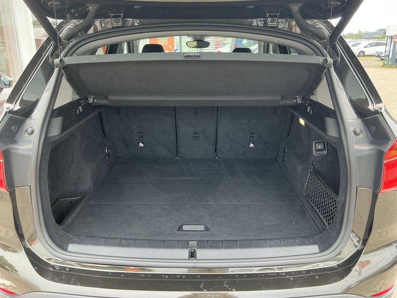 BMW X1 xDrive 20d xLine 2015 – снимка 15