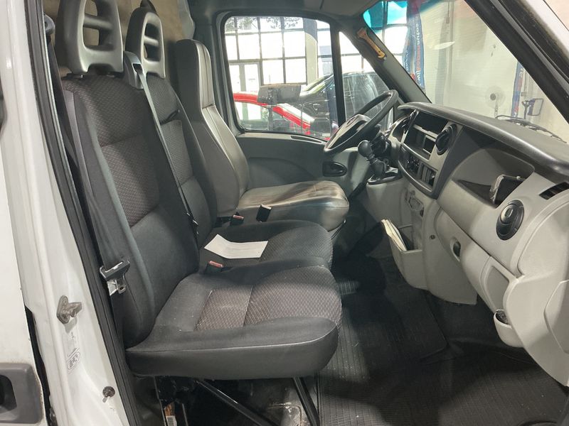 Opel Movano 2.5 CDTI L2H2 HKa 3,3t — zdjęcie 3