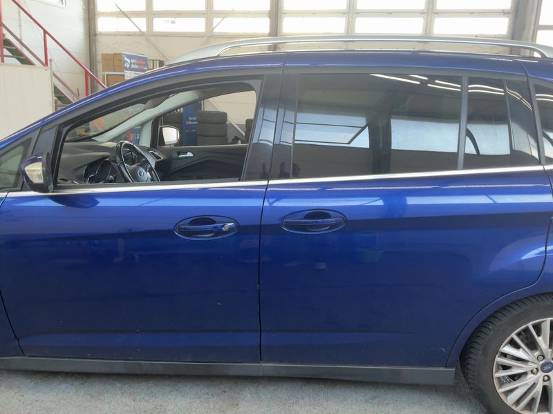 Ford Grand C-Max 1.5 TDCi Titanium — zdjęcie 4