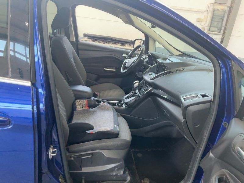 Ford Grand C-Max 1.5 TDCi Titanium — zdjęcie 11