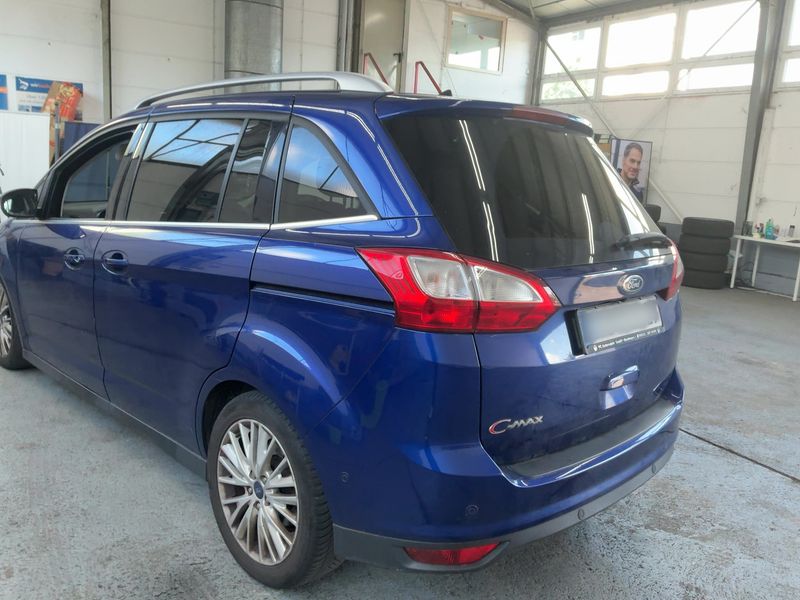 Ford Grand C-Max 1.5 TDCi Titanium — zdjęcie 3