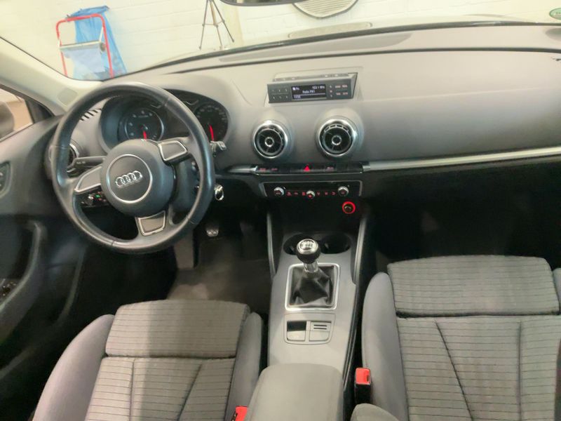 Audi A3 Sportback 1.4 TFSI Ambition — zdjęcie 12