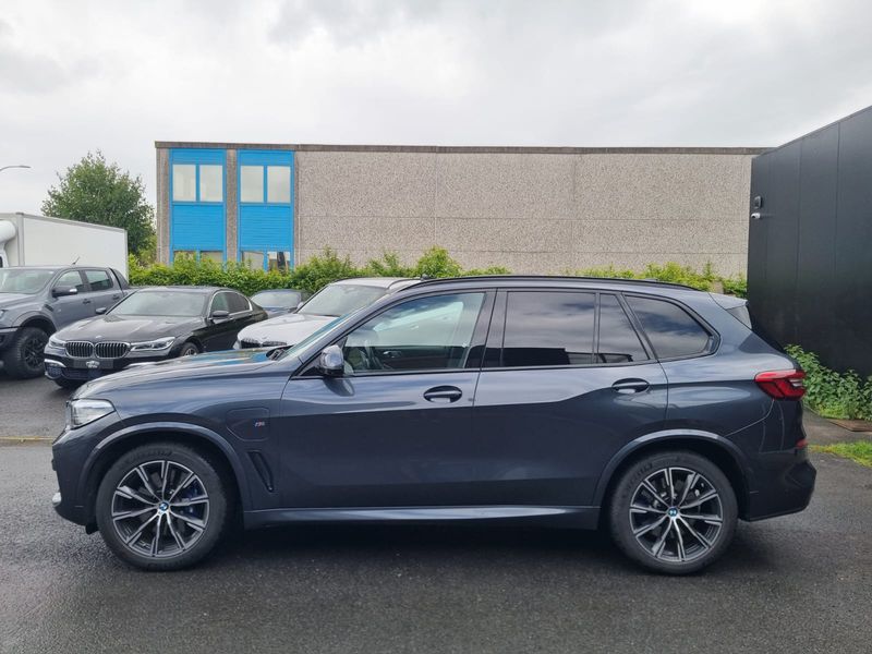 BMW X5 xDrive 45e M Sport — zdjęcie 8