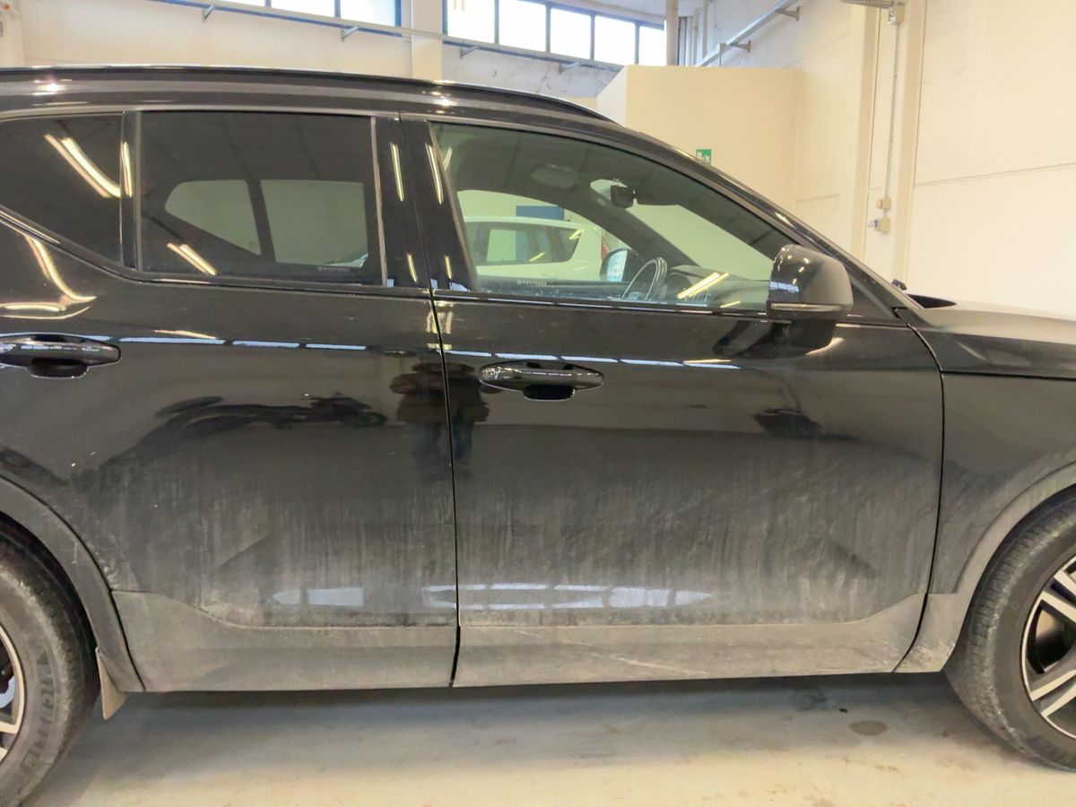 Volvo XC40 2021 — photo 11