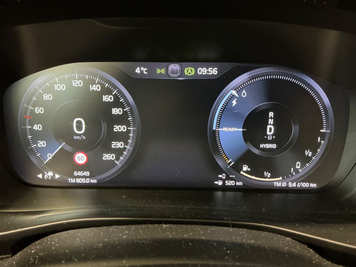 Volvo XC40 2021 — photo 19