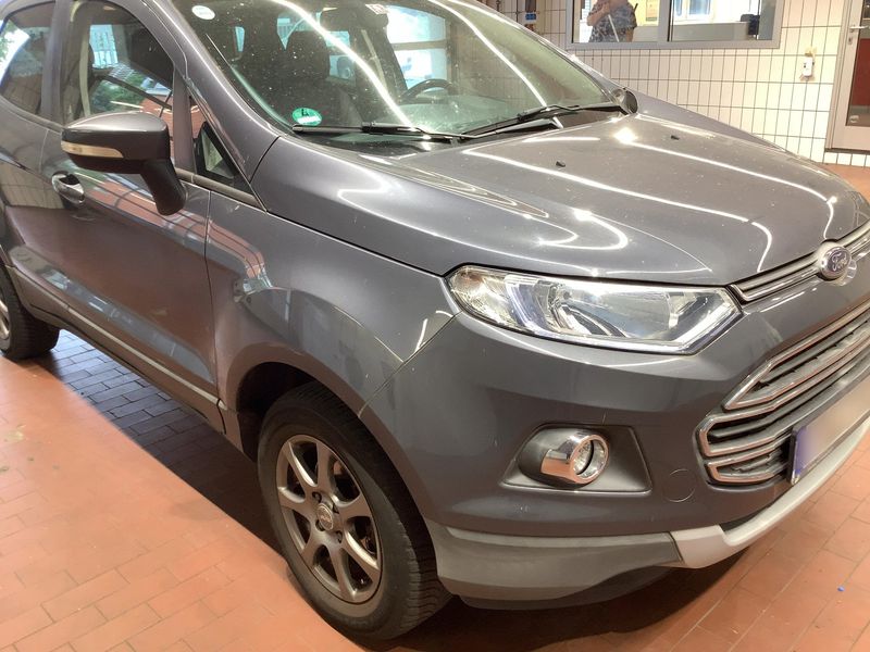 Ford EcoSport 1.0 EcoBoost Titanium — zdjęcie 8