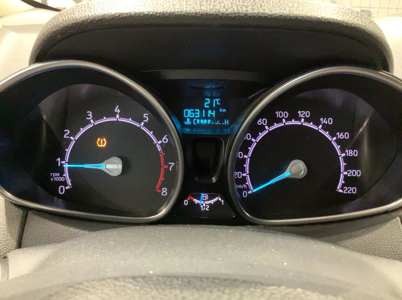 Ford EcoSport 1.0 EcoBoost Titanium — zdjęcie 13