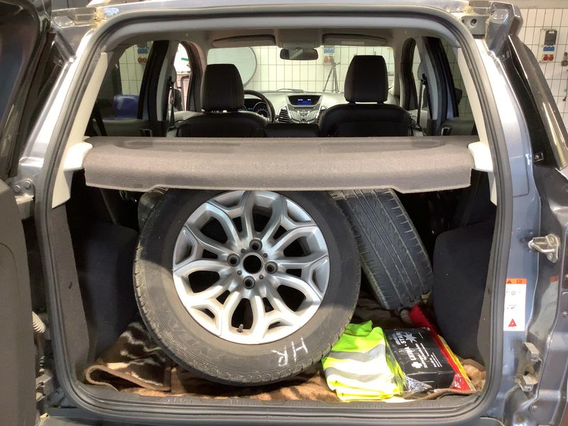 Ford EcoSport 1.0 EcoBoost Titanium — zdjęcie 10