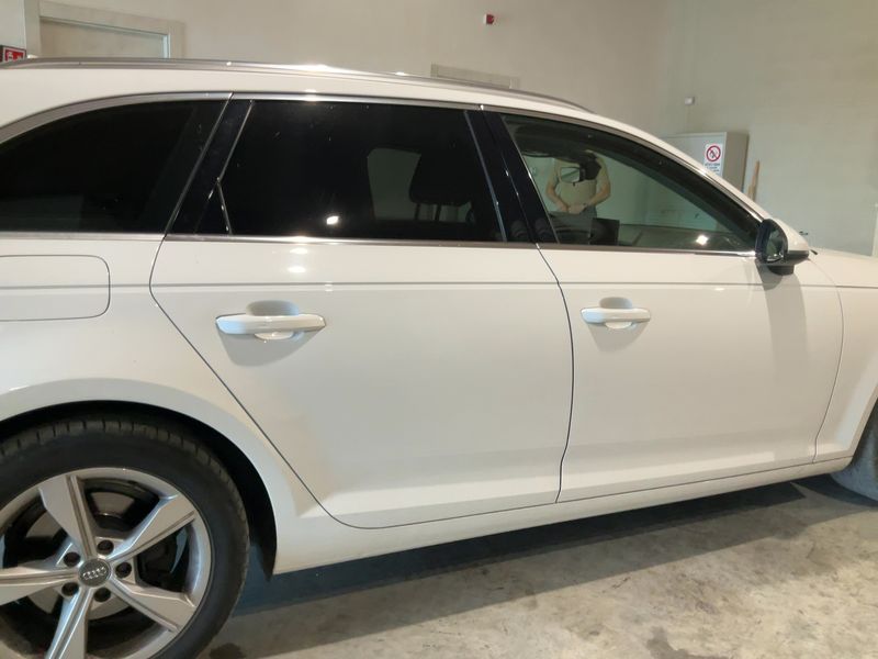 Audi A4 35 TDI S line Edition — zdjęcie 7
